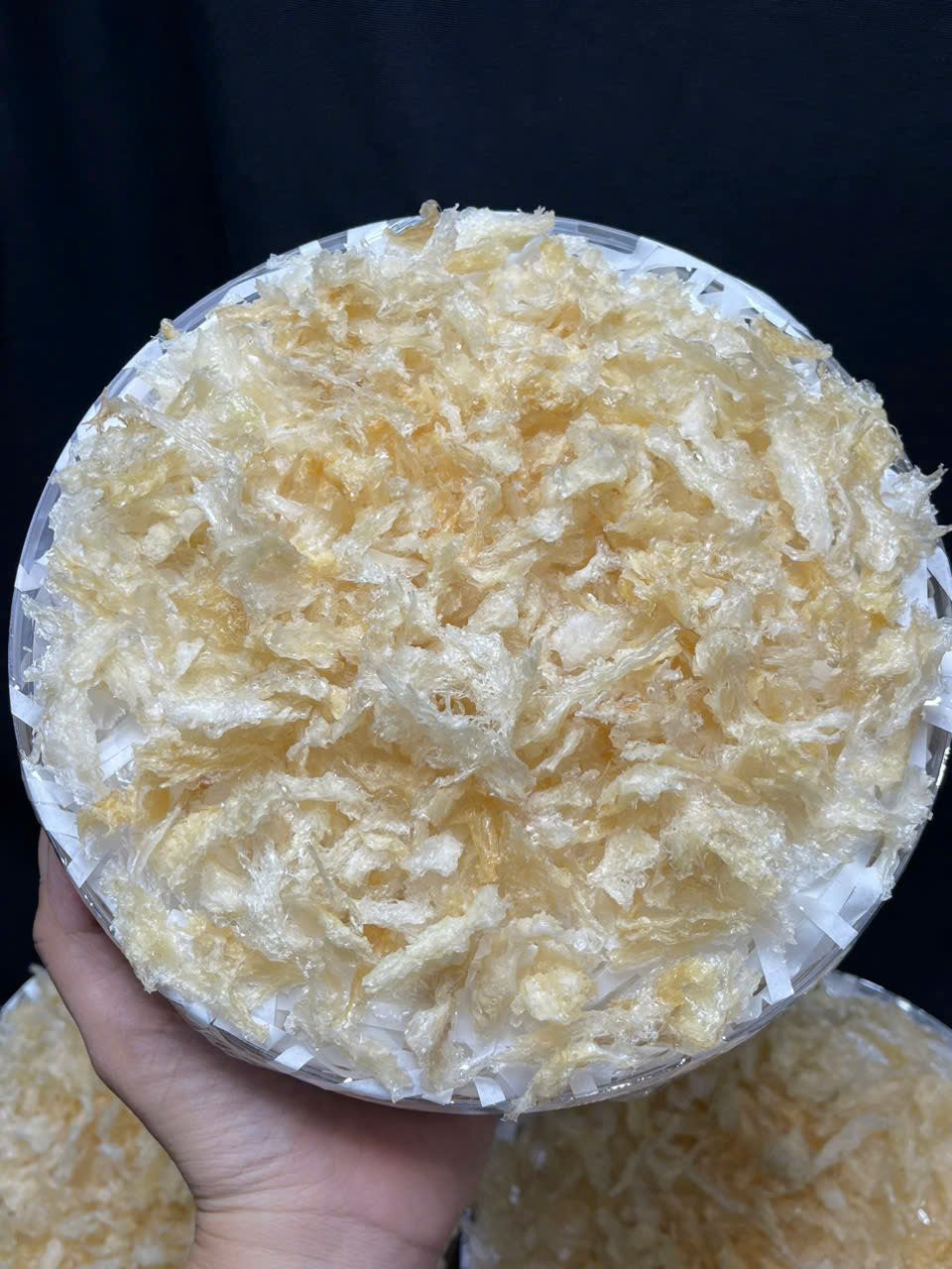 Chân yến cục làm sạch